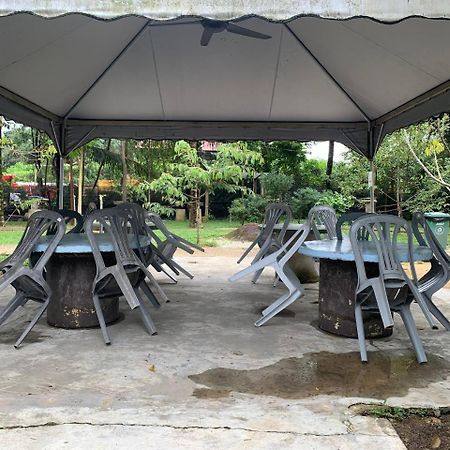 Bb Durio Chalet Kuala Terengganu Ngoại thất bức ảnh