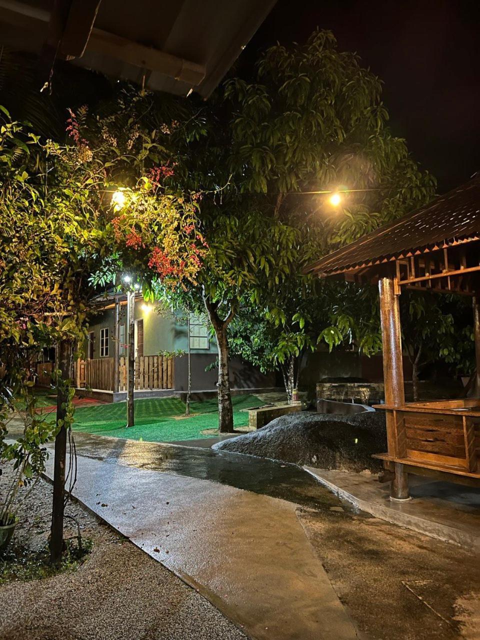 Bb Durio Chalet Kuala Terengganu Ngoại thất bức ảnh