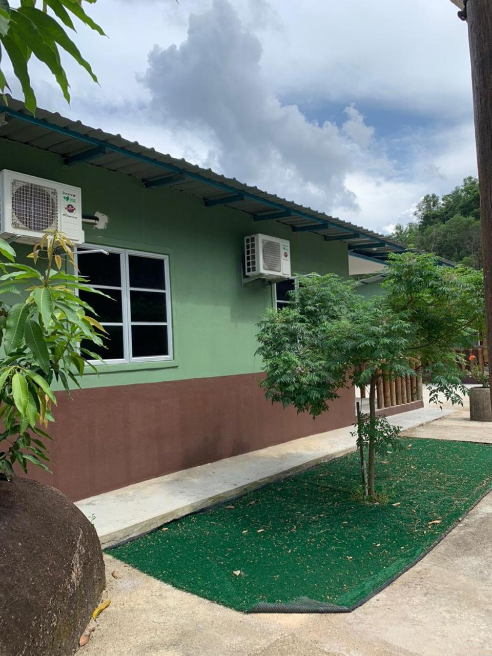Bb Durio Chalet Kuala Terengganu Ngoại thất bức ảnh