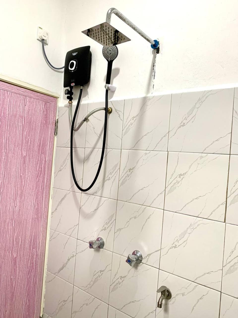 Bb Durio Chalet Kuala Terengganu Ngoại thất bức ảnh